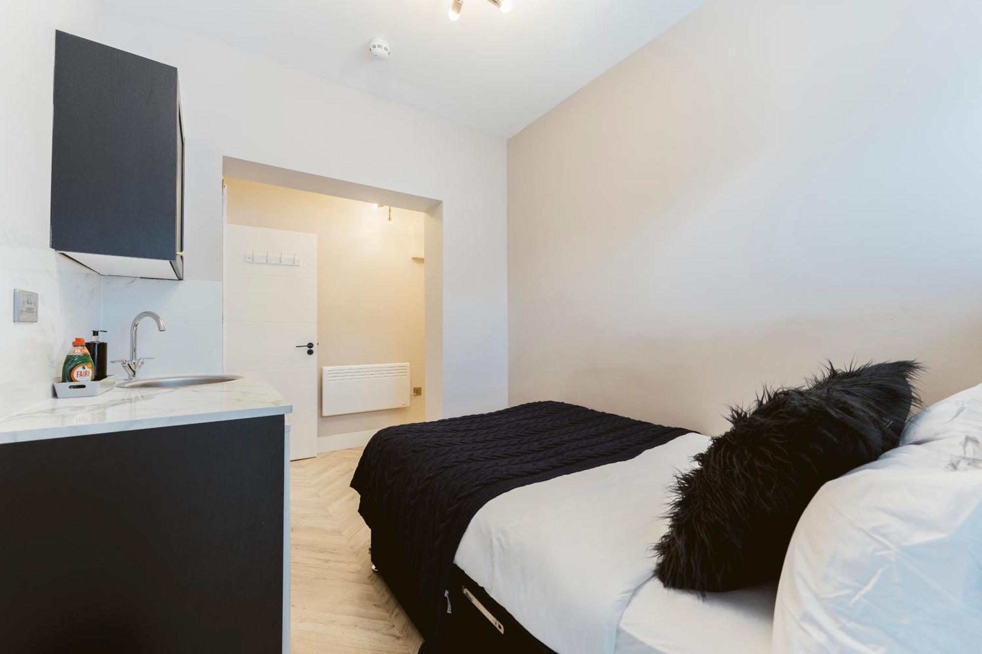 West Drayton Self Contained Studios Экстерьер фото