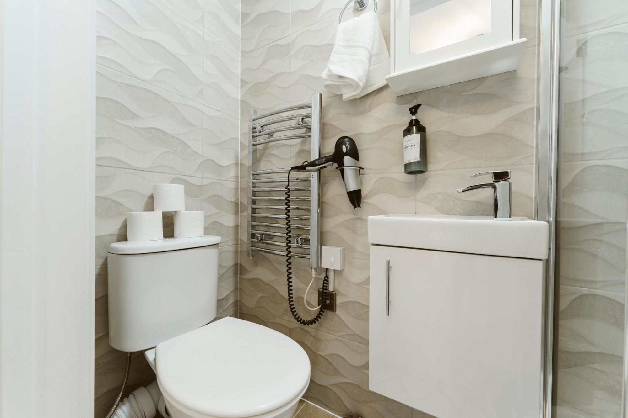 West Drayton Self Contained Studios Экстерьер фото