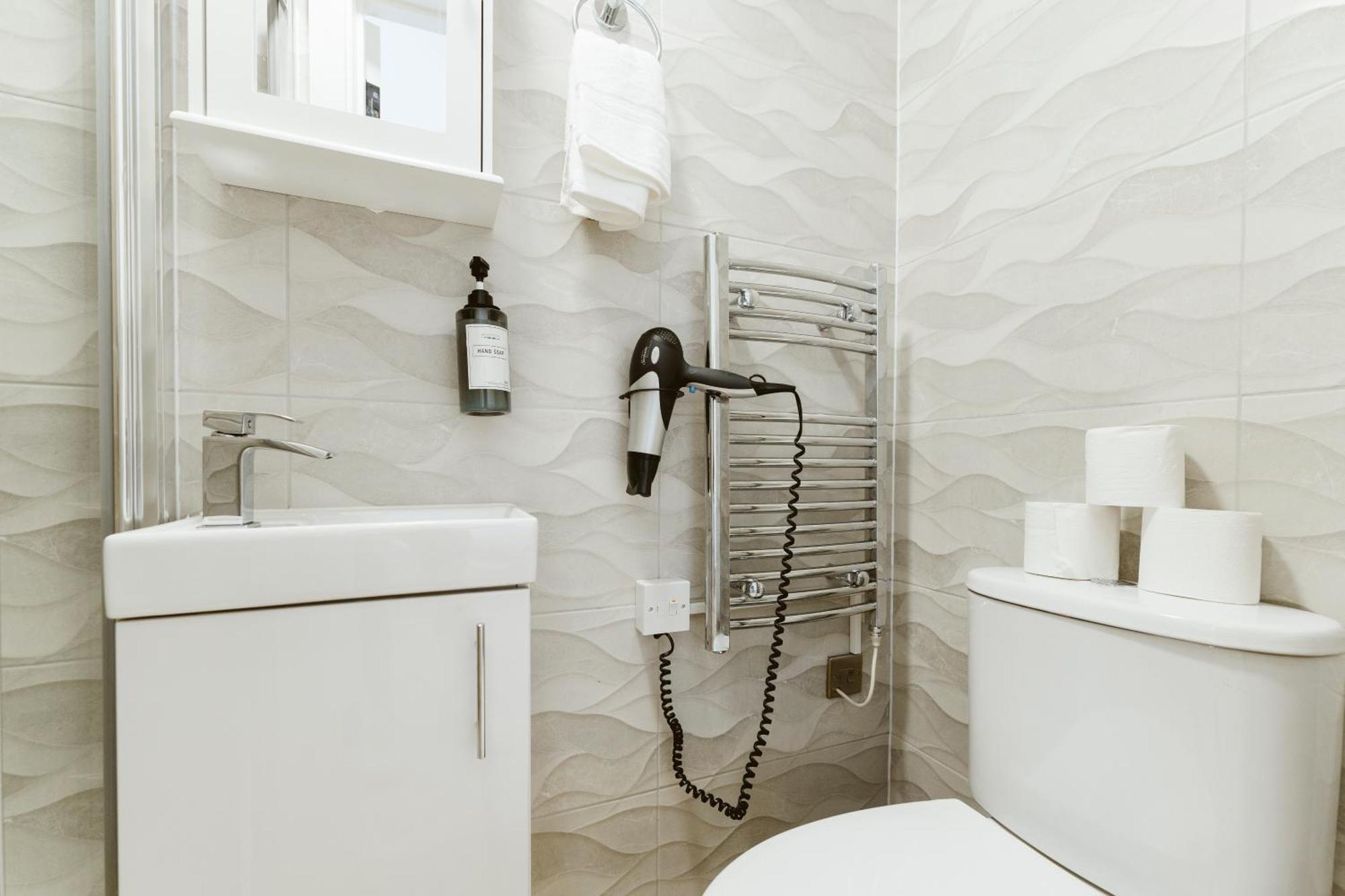 West Drayton Self Contained Studios Экстерьер фото